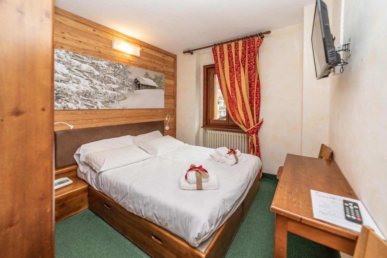Hotel Gran Baita Oulx Extérieur photo